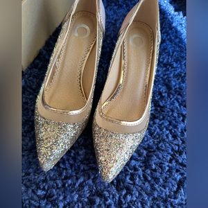 Rose gold heeled pumps